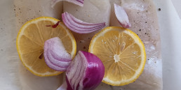 Merluza al horno con vinagreta. Receta de Sardinas en lata