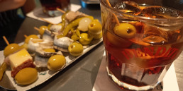 La gildería en Madrid. Sardinas en Lata