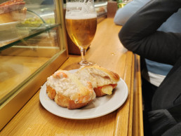 Jurucha: la barra que Madrid no ha podido modernizar. Sardinas en Lata