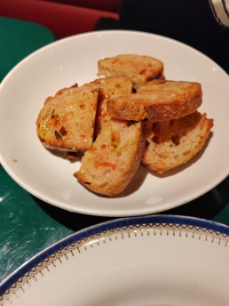 Gresca: Cultura foodie en Barcelona. Sardinas en lata