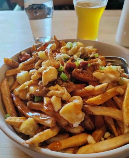 Poutine, plato nacional del Quebec